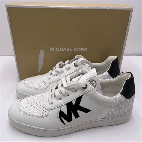 rivenditori michael kors bari|Michael Kors Bari.